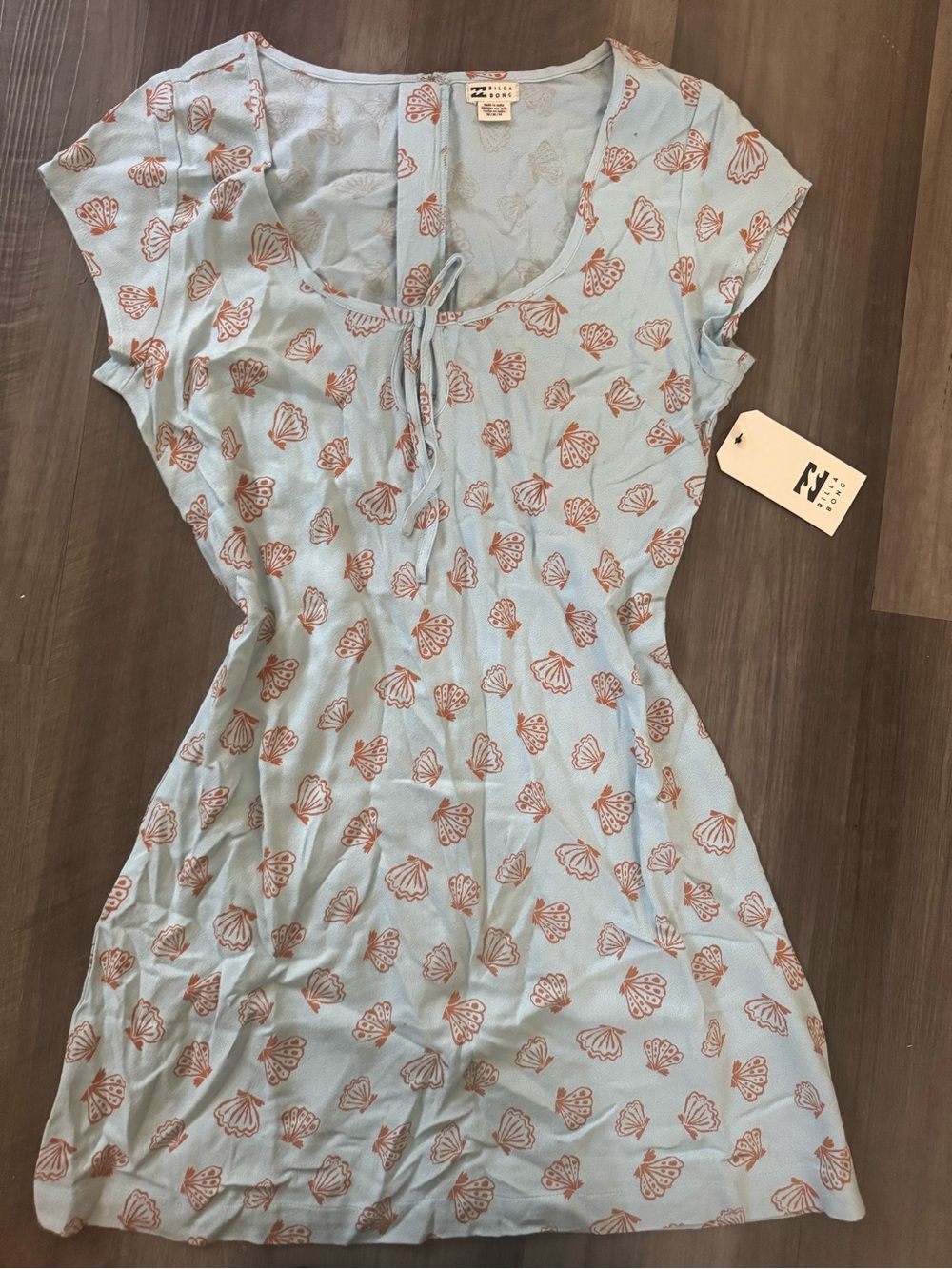 Billabong Light Blue Shell Print Short Sleeve Mini Dress